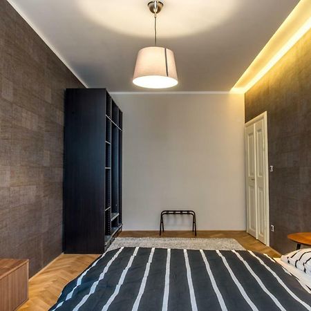 Exclusive 3 Bedroom Top-Notch Flat, Great Location Πράγα Εξωτερικό φωτογραφία