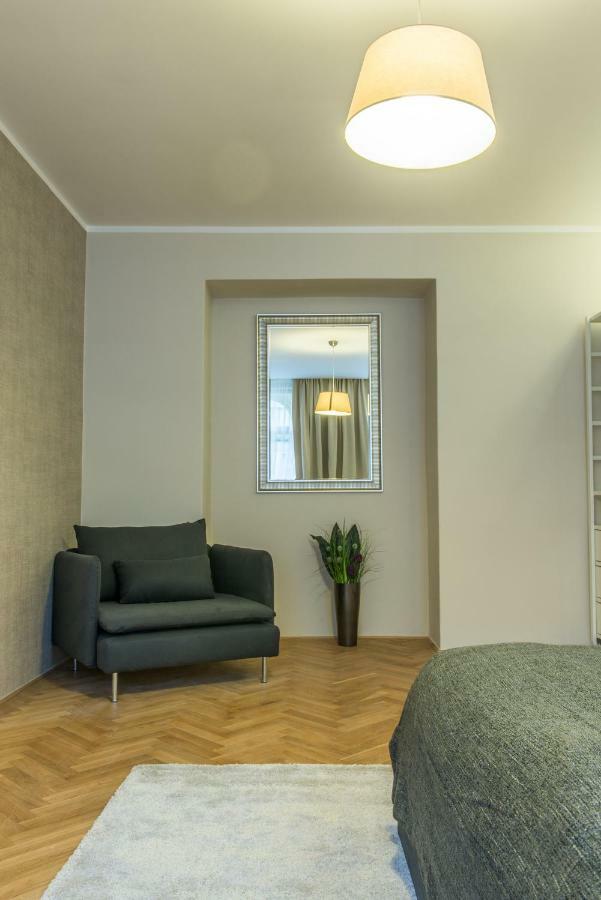 Exclusive 3 Bedroom Top-Notch Flat, Great Location Πράγα Εξωτερικό φωτογραφία