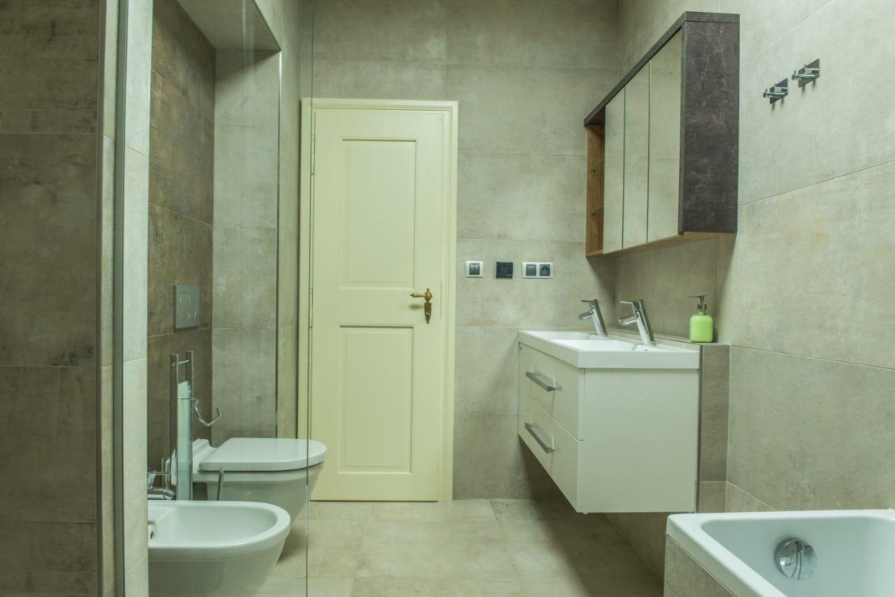 Exclusive 3 Bedroom Top-Notch Flat, Great Location Πράγα Εξωτερικό φωτογραφία